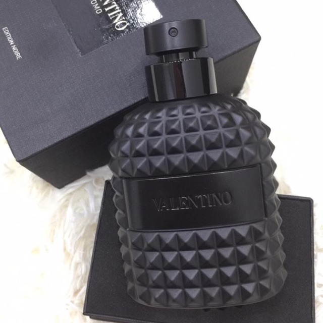 Valentino best sale edition noire