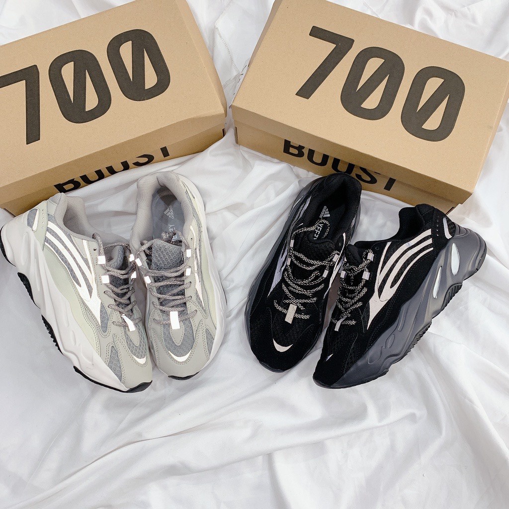 3m yeezy 700