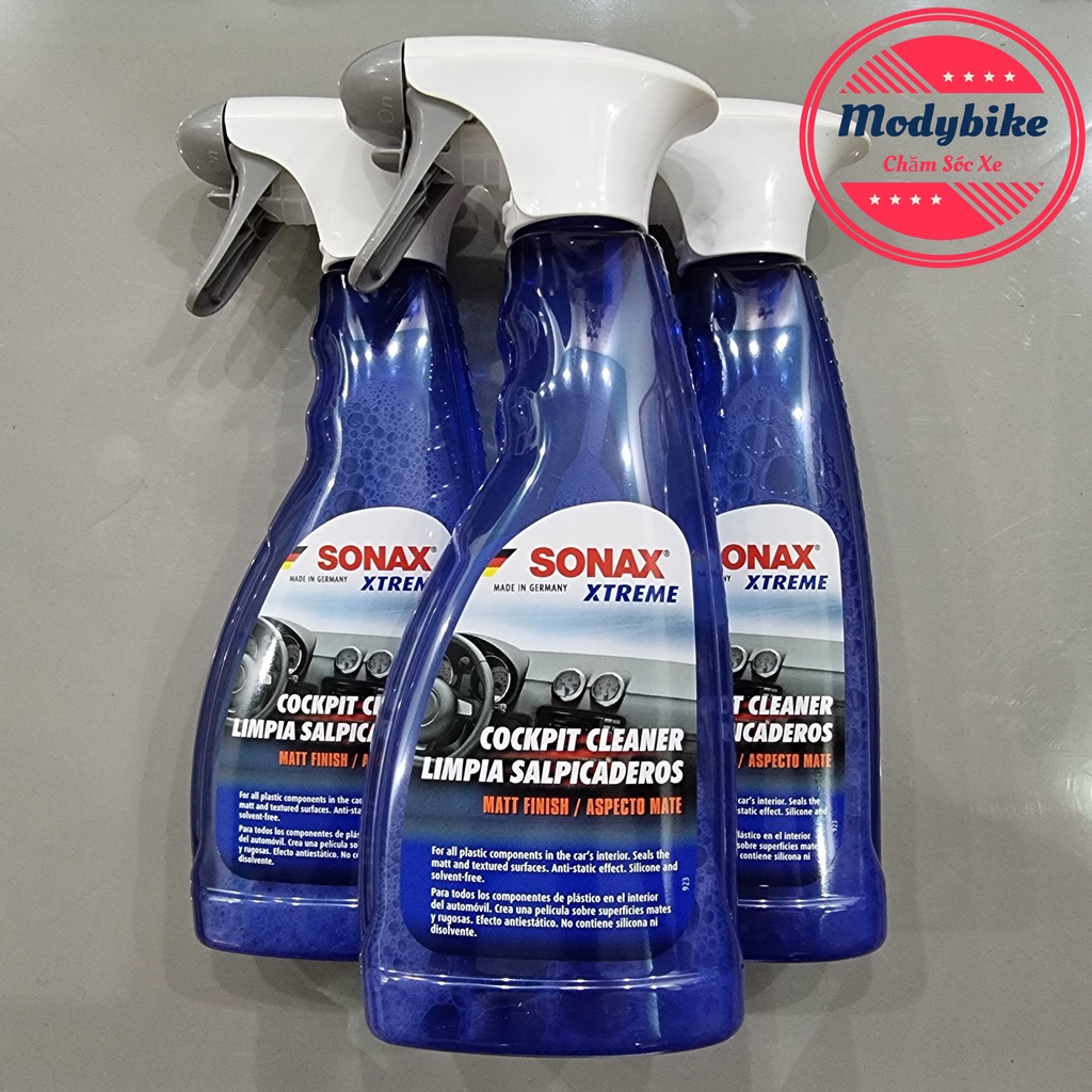 SONAX XTREME COCKPIT CLEANER (500 ml) - For all plastic components in the  car's interior. Seals the matt and textured surfaces. | Item-No.