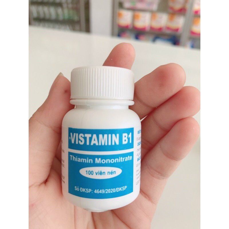 4. So sánh giữa Vitamin B1 màu trắng và màu xanh