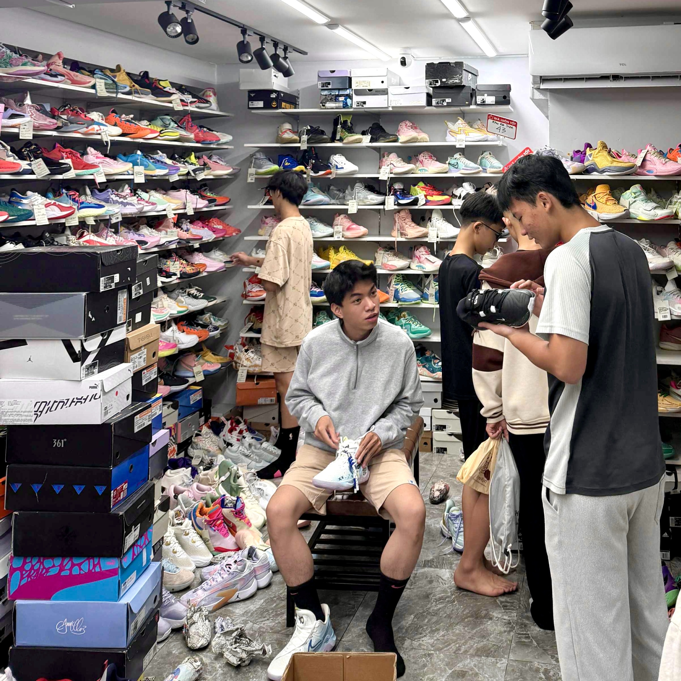 Bóng Rổ Chính Hãng, Cửa hàng trực tuyến | Shopee Việt Nam